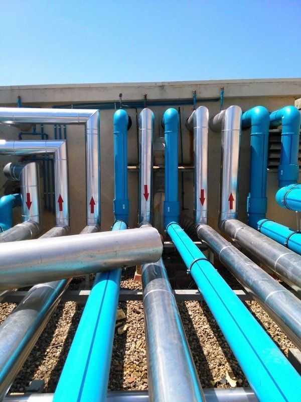 Instalaciones hidráulicas del circuito de climatización en edificio sector público JC 33 Barcelona - imagen 8